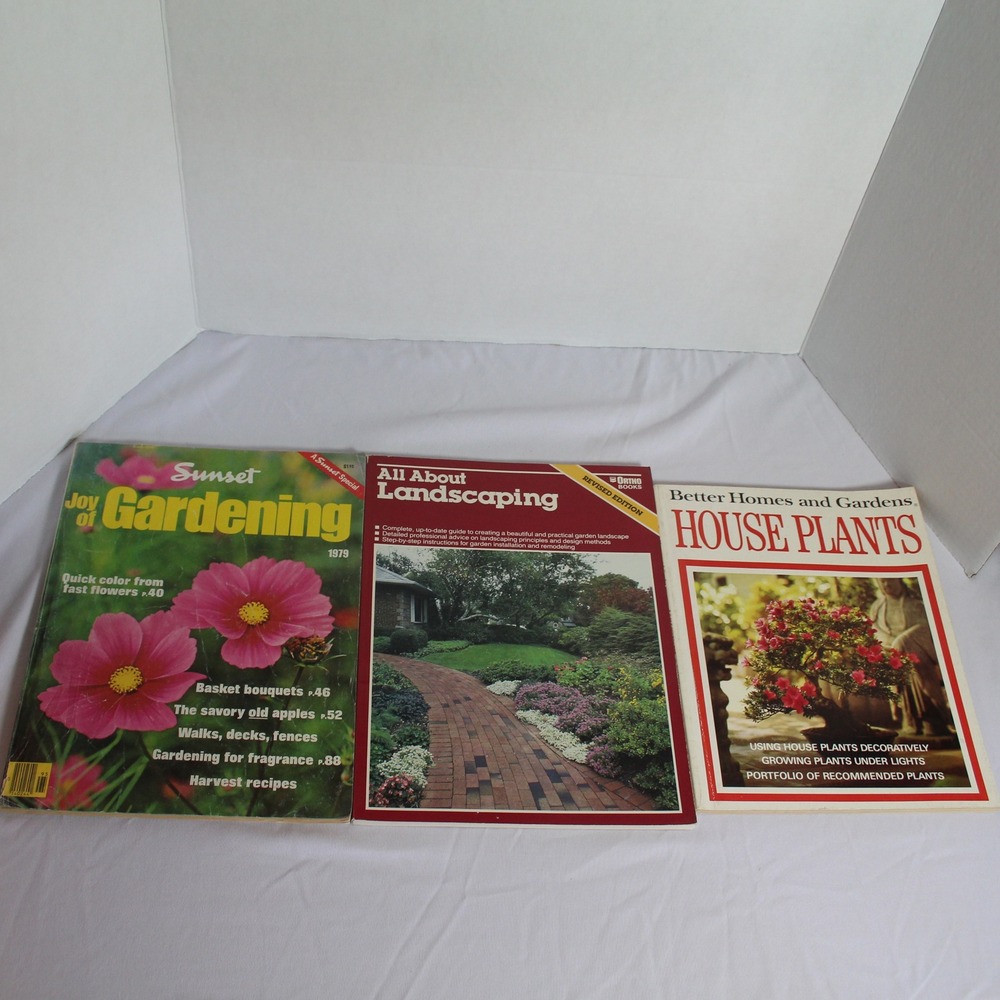 Gardening Books Lot Vintage Landscaping House Plants Weed‎ Eater Guide